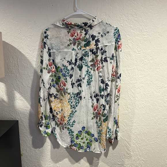 Anthropologie button up top - Picture 3 of 3